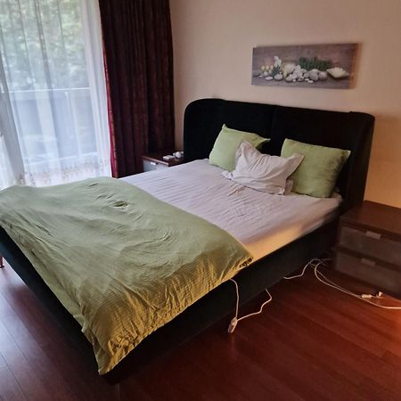 La Ferme Rose Daire Brüksel Dış mekan fotoğraf